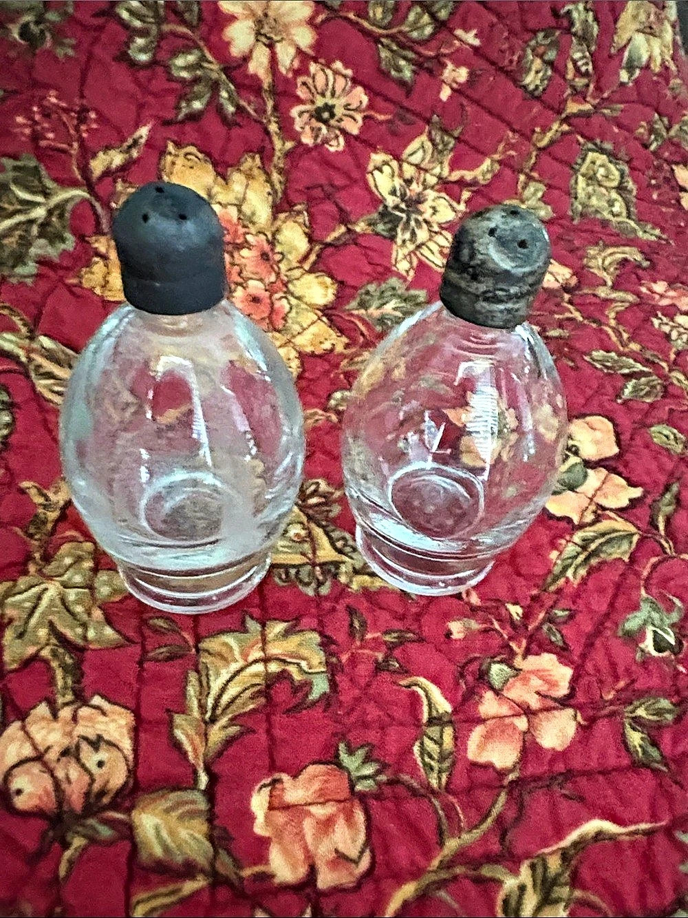 Antique Salt & Pepper Place Setting Set
